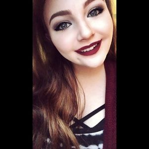 Meet your Posher, Jodee